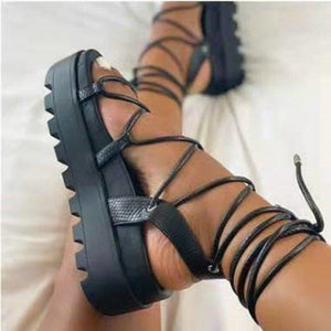 Woman Platform Sandals - The Trendy