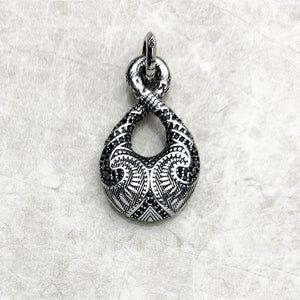 Maori Twist Pendant Jewellery - The Trendy